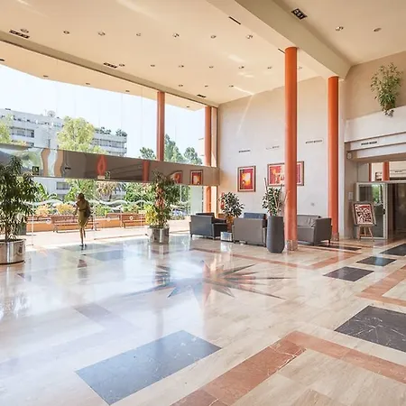 4r Gran Regina 4* Σαλού