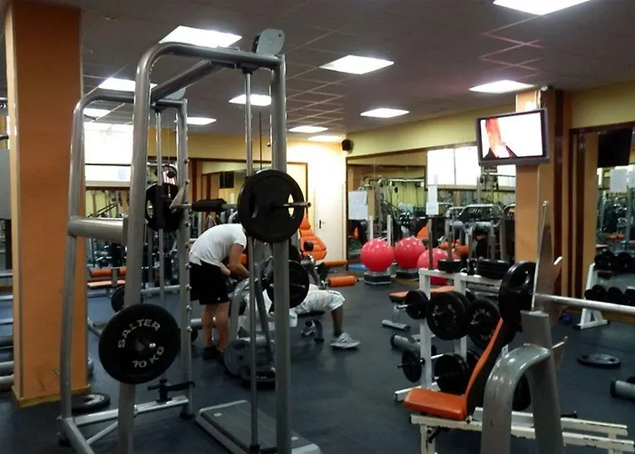 Отель 4r Gran Regina 4*