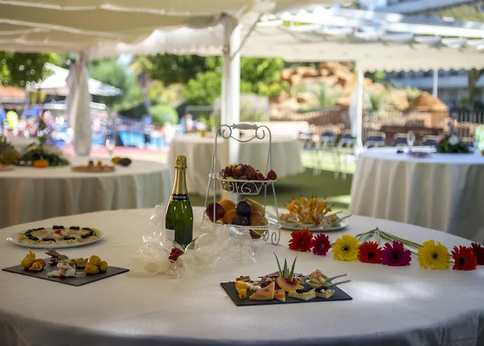 4r Gran Regina Отель