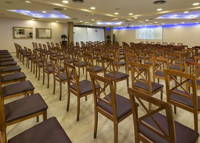 Отель 4r Gran Regina Салоу